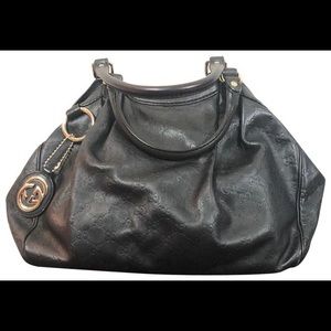 Gucci Guccissima Sukey Medium Black Leather Purse